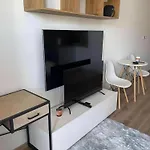 66 Wiktoryn Home
