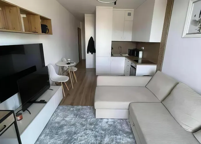 66 Wiktoryn Home